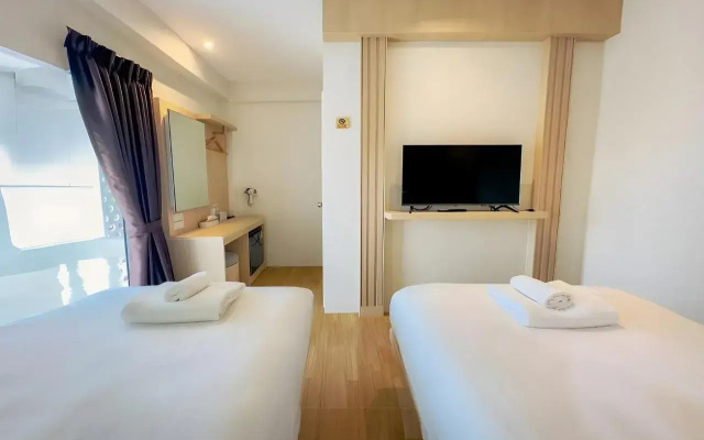 Zhennan Teabar Hotel