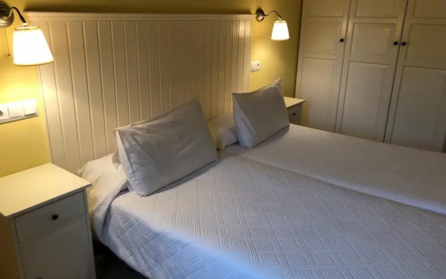 Apartamentos El Guindal