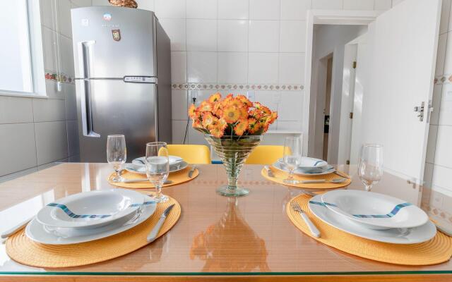 GB07 Ótima Casa 4 Suítes com Piscina em Guarajuba