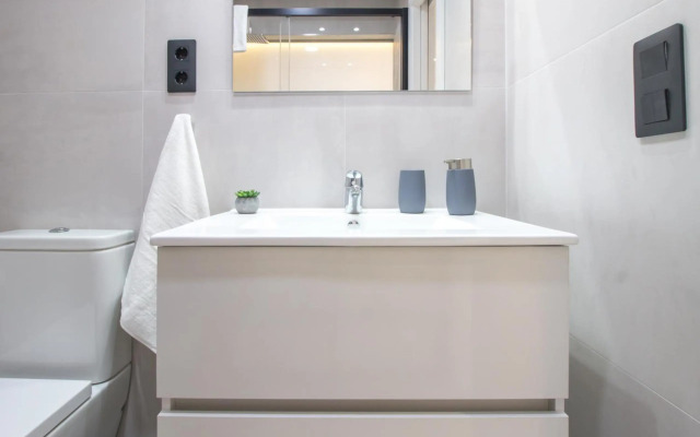 Mainstream home with balcony By Canariasgetaway