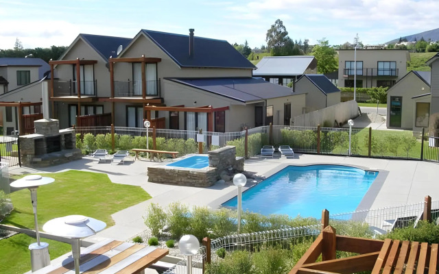 Luxury on Lansdown