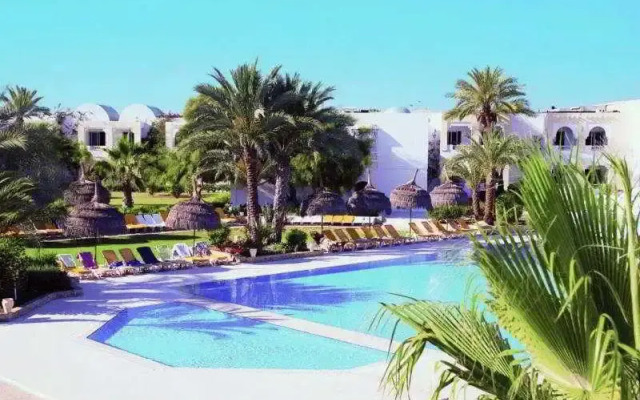 Adonis Djerba