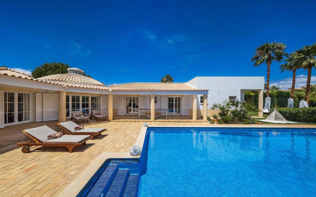 Villa Dome by OCvillas