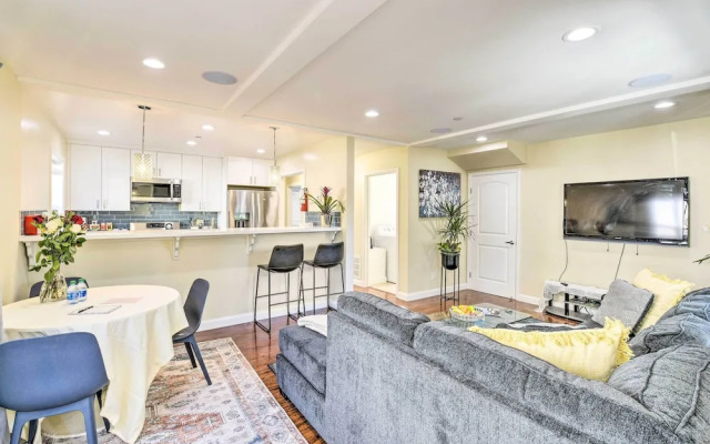 Sunny Oakland Retreat w/ Patio & Cute Garden!