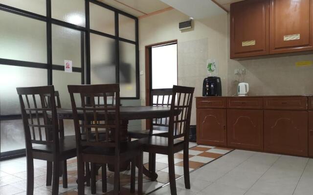 Shangrila House @ 香格里拉民宿