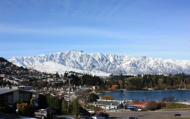 Queenstown Lakeview Holiday Park