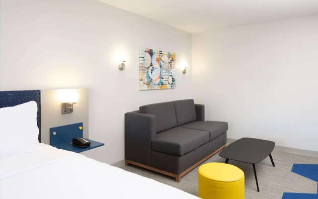 Microtel Inn & Suites By Wyndham Macedon