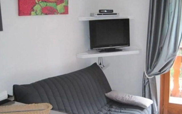 Inviting Apartment in Morzine With Balcony