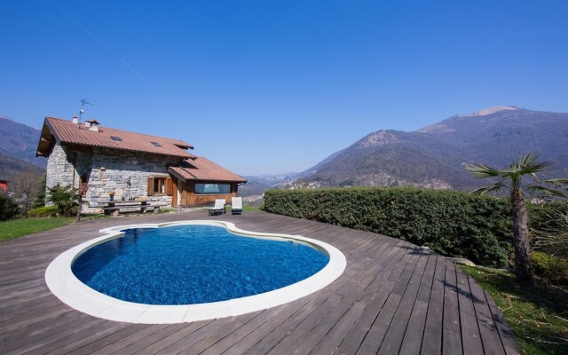 Villa Victoria in Macchero