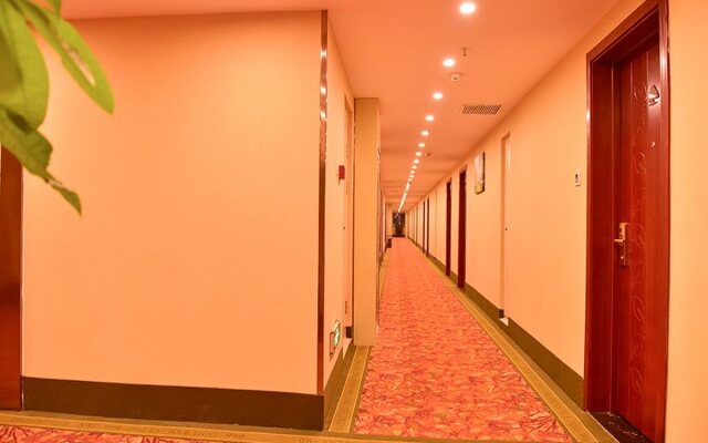 GreenTree Inn BaoDing Xiong county XiongZhou Road Express Hotel