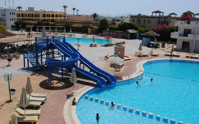 Sharm Cliff Resort