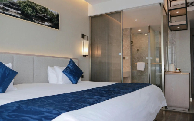 Zonhow International Hotel