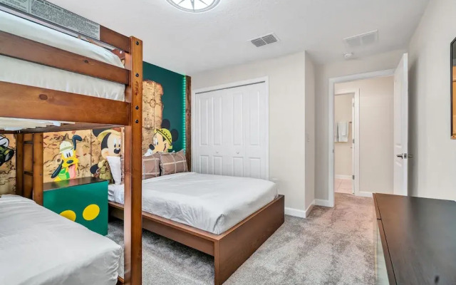 Private Pool Themed Bedrooms Free Waterpark!