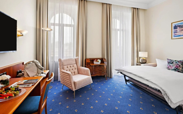 Bayerischer Hof Dresden