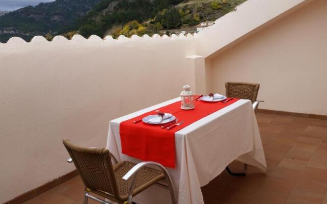 Apartamentos Fuente La Raja