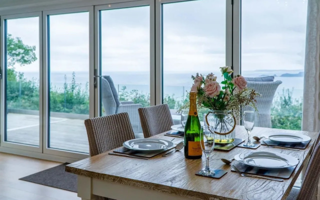 Shearwater 30 - 2 Bedroom Lodge - Summerhill