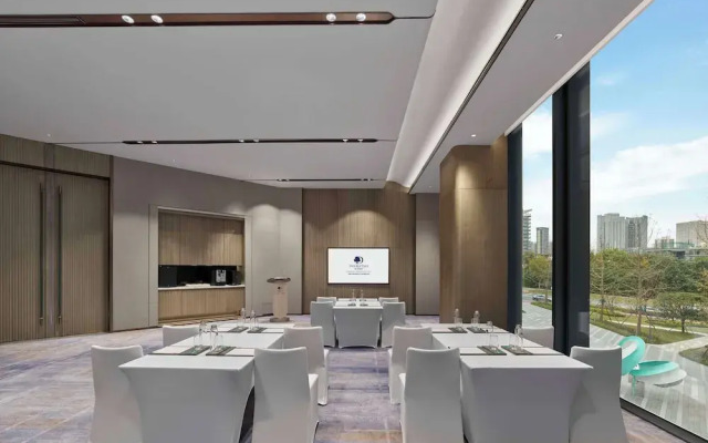 Doubletree By Hilton Chengdu Xinglong Lake