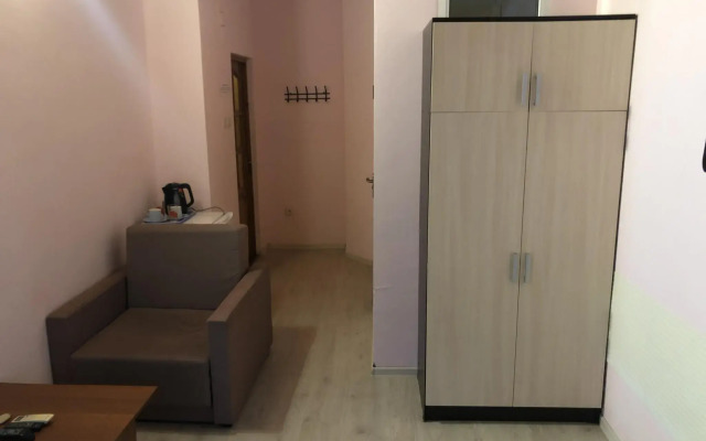 Elling 8 na Azovskoy