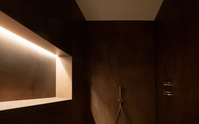 Delcorto Suites