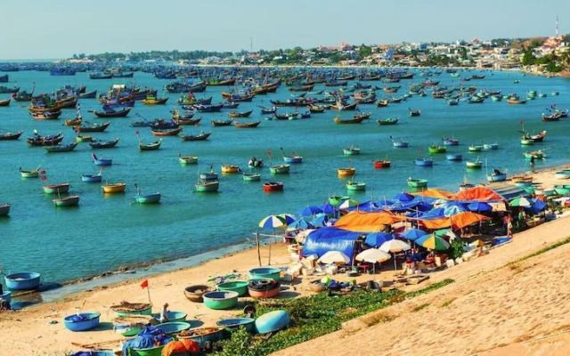 Rainbow Beach Mũi Né - Homestay & Coffee