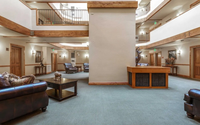 Townsend Place A107 2 Bedroom Condo by RedAwning