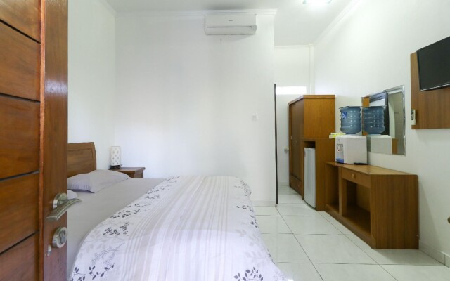 Pudak Sari Homestay by ZUZU