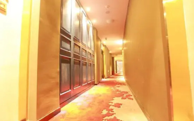 Yujing Saussurea French Style Hotel