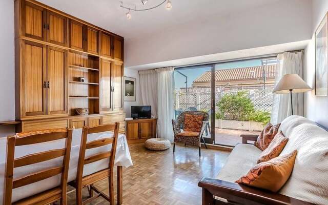 Cozy 2bed in Vibrant Barcelona - 5 min Walk From Tube