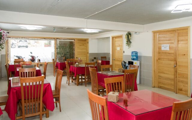 Mari Gold Hotel & Apartment