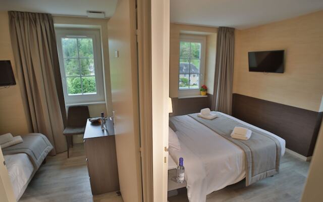 Logis Hotel - L'Hôtel Des Bains