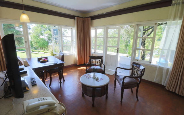 Puncak Pass Resort