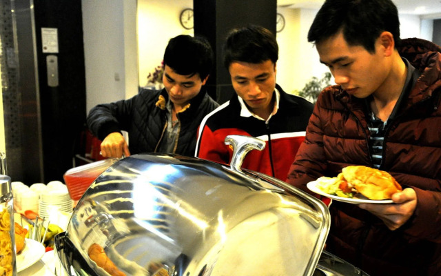 Ping Hanoi Hotel