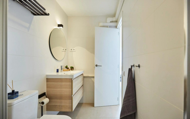 Sunny Beachfront Escape