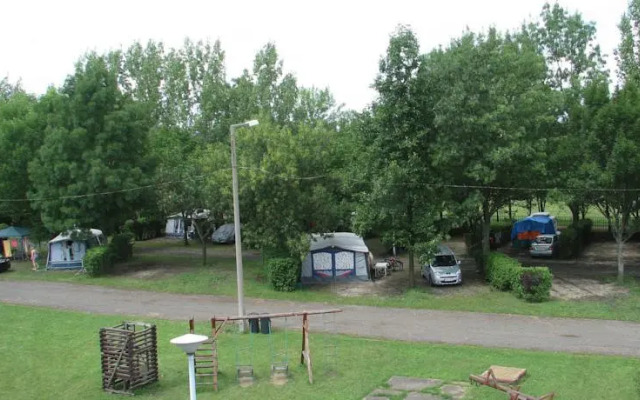 Zsóry Camping és Üdülőházak