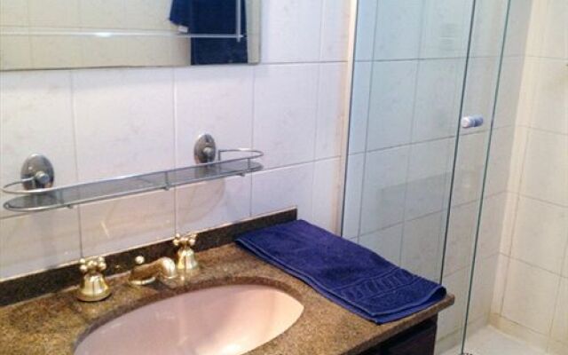 Luiz Leblon Guest House