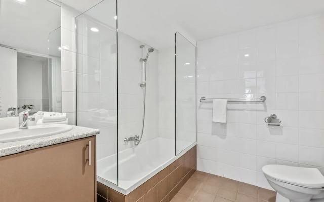 Spinnaker Apt 6- Mooloolaba Beach