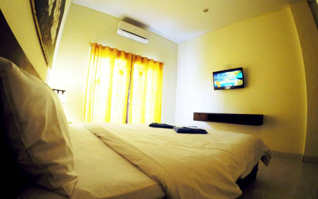Lucky's Guest House