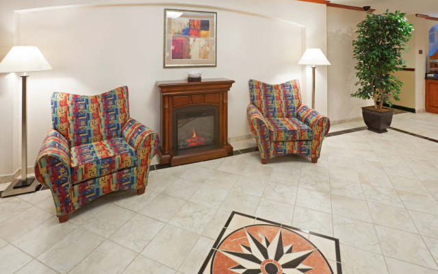 Holiday Inn Express Hotel & Suites Decatur by IHG