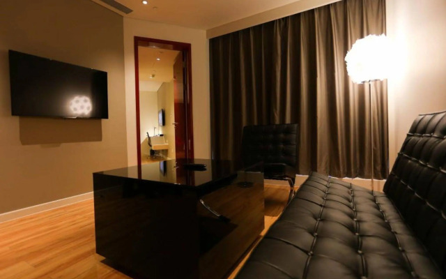 Beijing Yanxiang Tangram Hotel