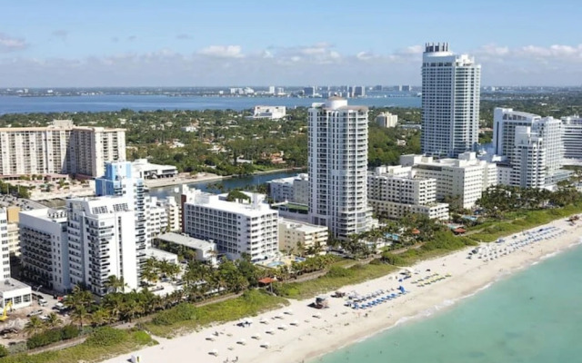 Roami at The Carmela