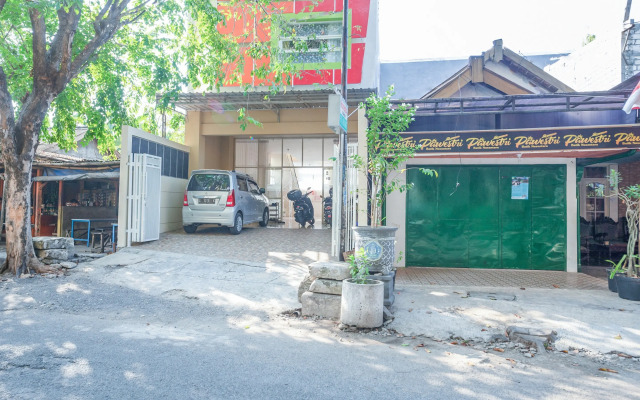 OYO 3434 Penginapan Keluarga Syariah