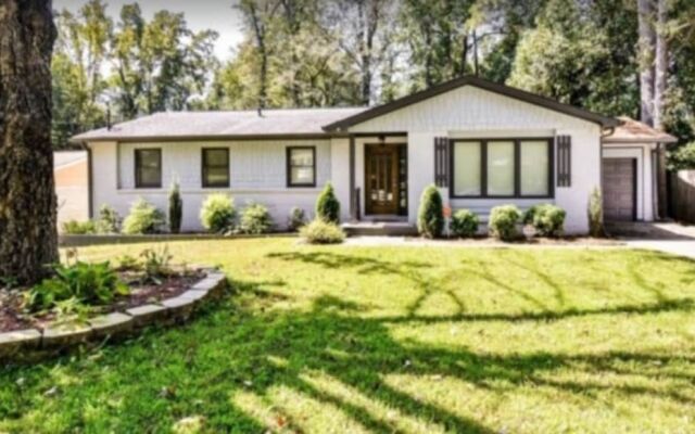 Modern 3BR Atlanta Home