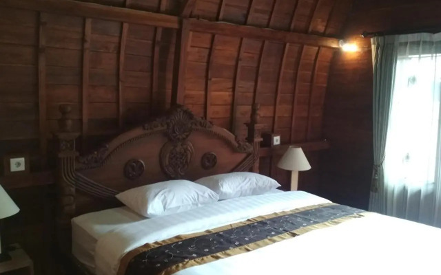 Bemo Villas & Pool