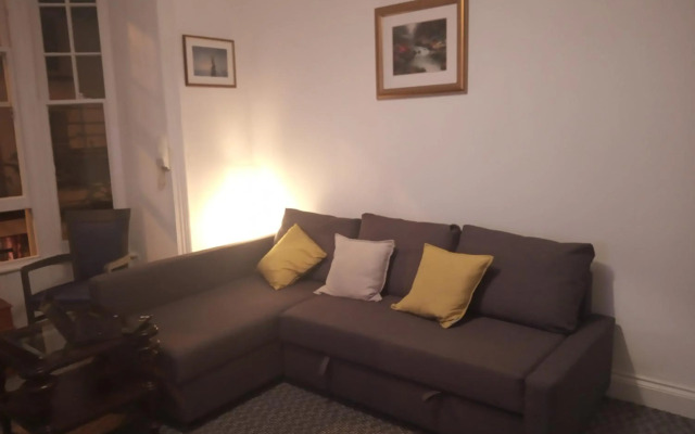 Private apartment. Aberystwyth Town Centre.