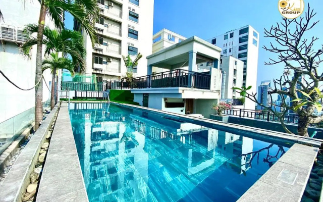 Tokyo Boutique Front Beach Hotel