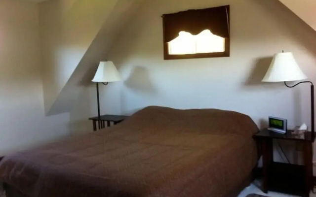 Crystal Springs Vacation House