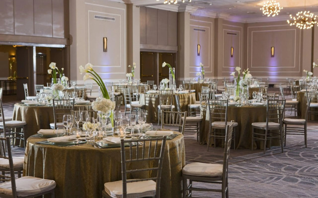 Renaissance Santo Domingo Jaragua Hotel & Casino
