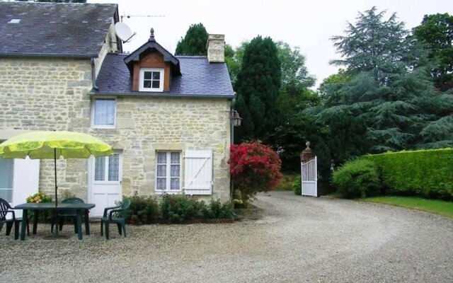 House With One Bedroom In Mandeville En Bessin With Enclosed Garden And Wifi 6 Km From The Beach