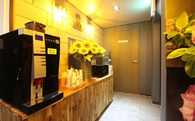 Changwon Luxury