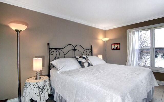 Cobblestone Bed and Breakfast